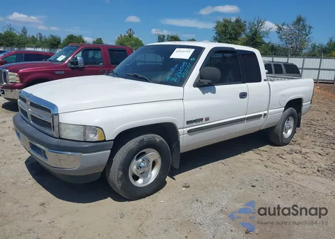 2001 Dodge Ram 1500 из США, поврежденный, VIN 3B7HC13Z91M266545